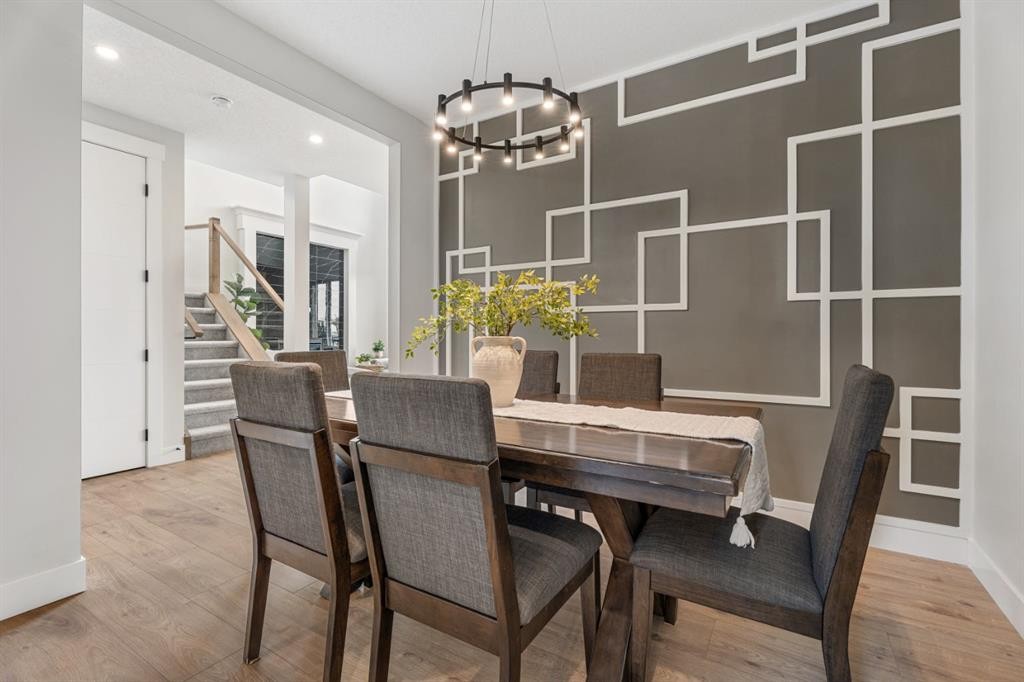 22 Cimarron Estates Gate, Okotoks, AB