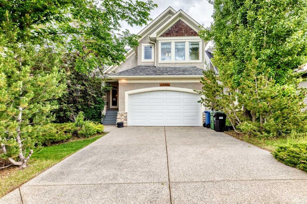 1748 Hidden Creek Way Nw, Calgary, AB - Outdoor