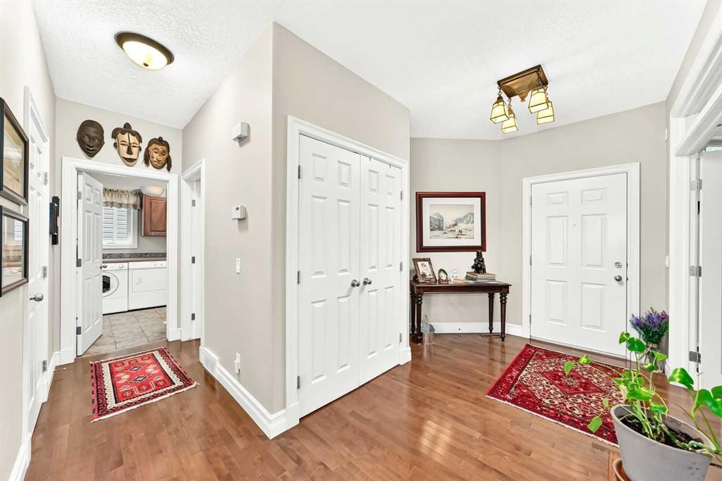 1748 Hidden Creek Way Nw, Calgary, AB - Indoor Photo Showing Other Room