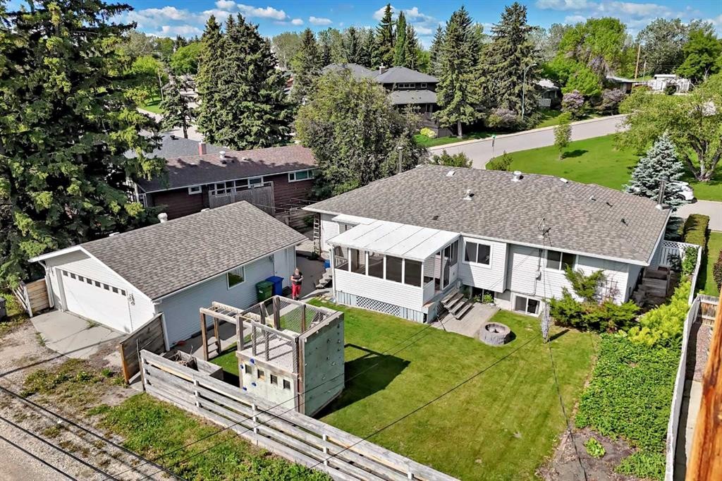 42 Cardiff Drive Nw, Calgary, AB - Outdoor
