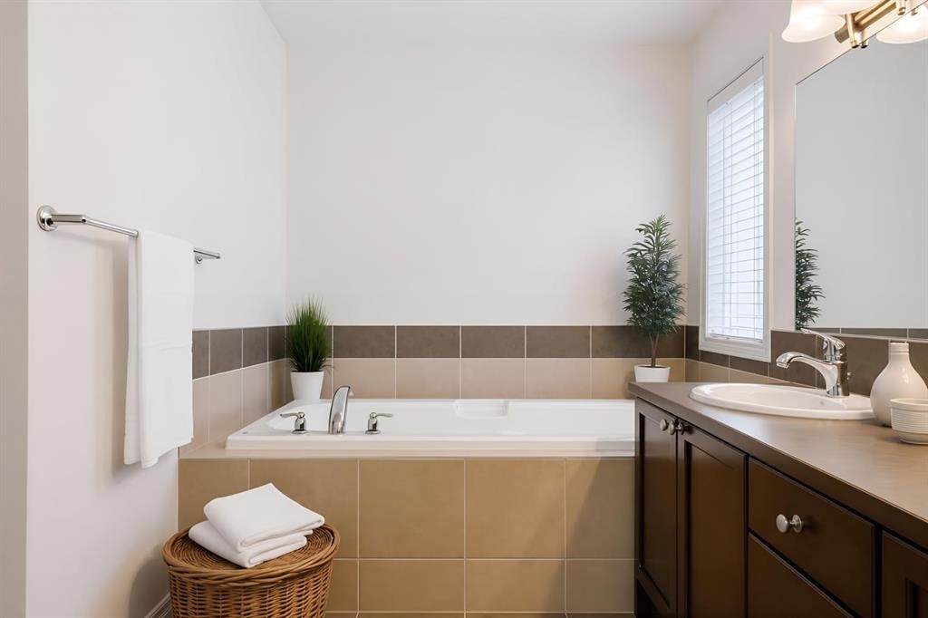 50 Sage Valley Green Nw, Calgary, AB