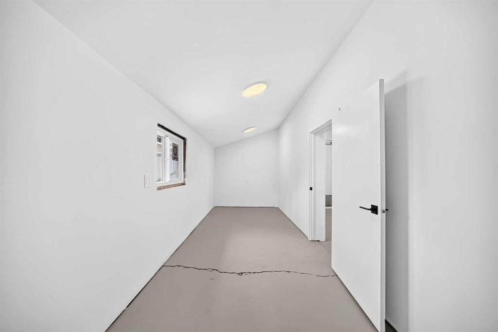 5144 Marian Way Ne, Calgary, AB