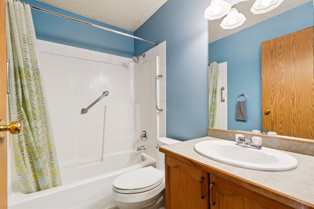 209 Martin Crossing Way Ne, Calgary, AB