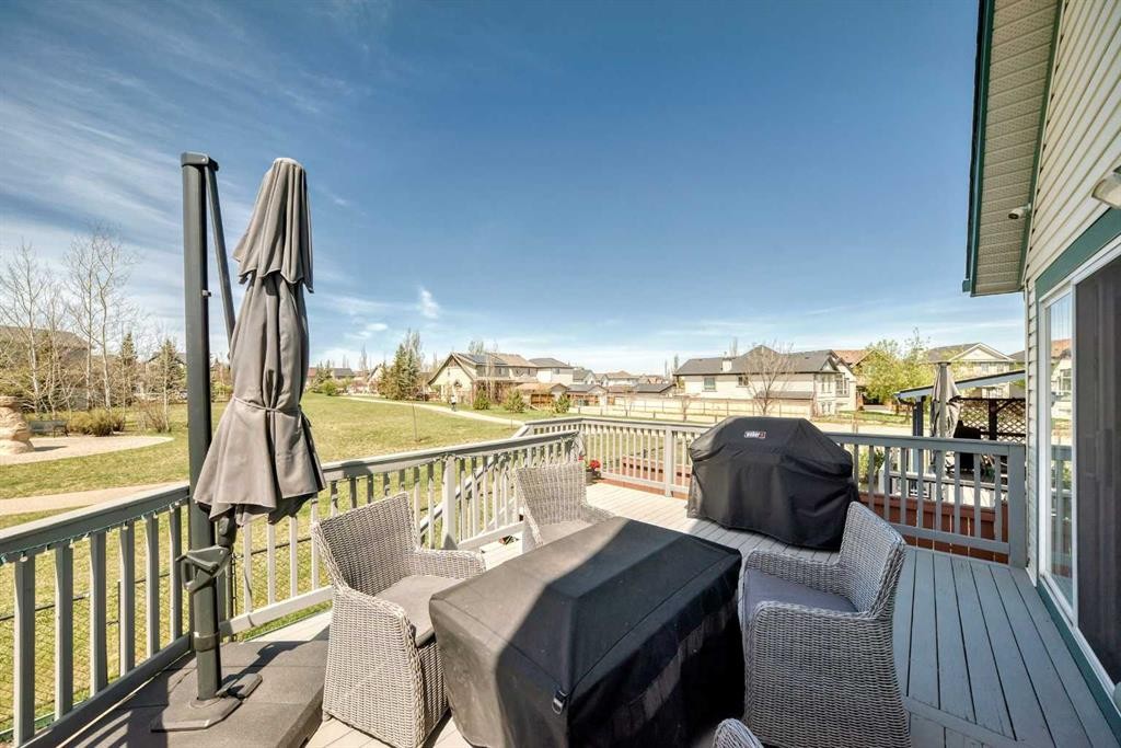 255 Copperfield Manor Se, Calgary, AB