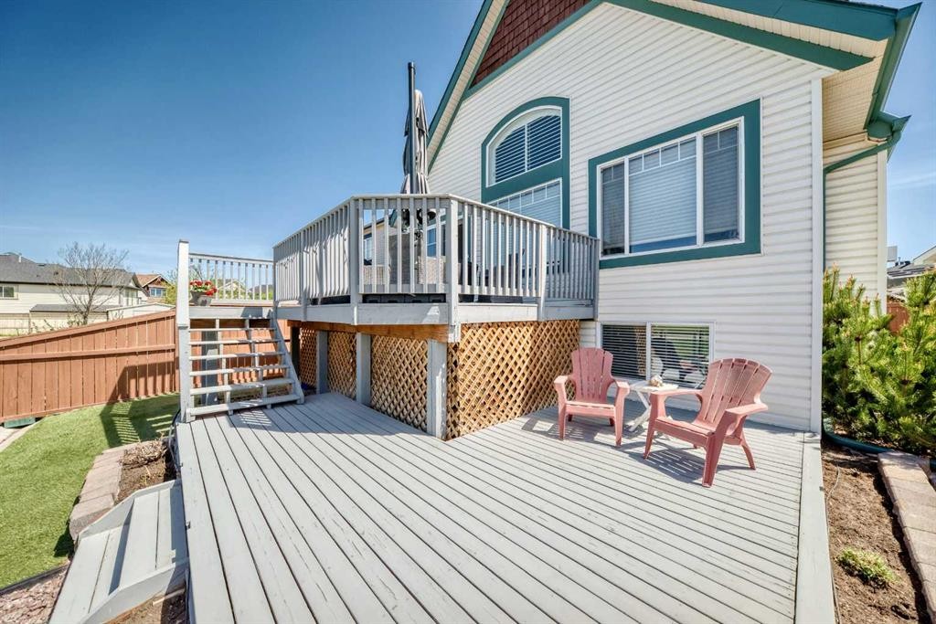 255 Copperfield Manor Se, Calgary, AB