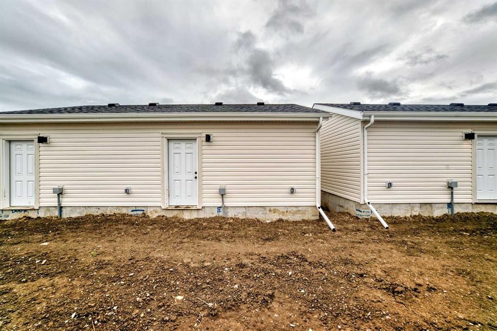 265 Heirloom Way Se, Calgary, AB