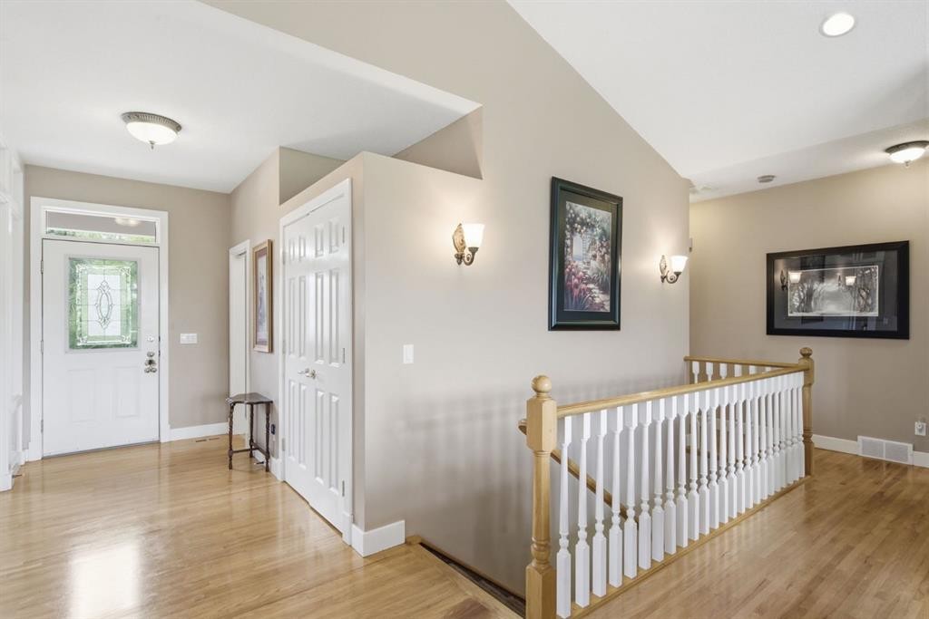 25 Ravine Drive, Heritage Pointe, AB