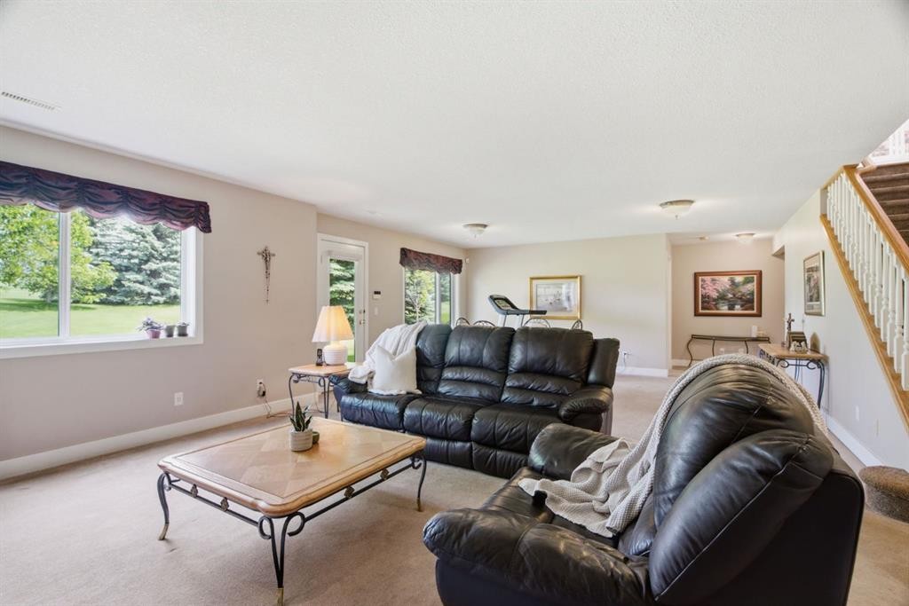 25 Ravine Drive, Heritage Pointe, AB
