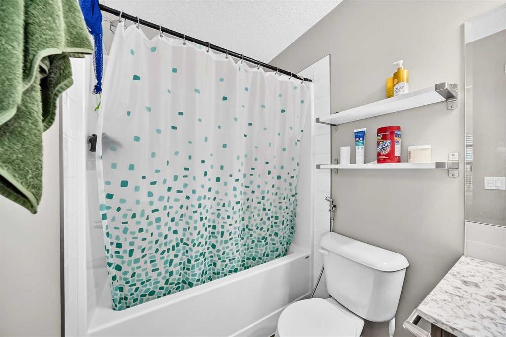 711 Auburn Bay Circle Se, Calgary, AB