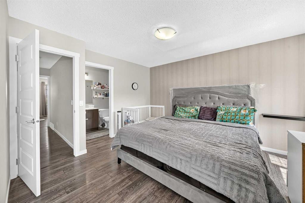 711 Auburn Bay Circle Se, Calgary, AB