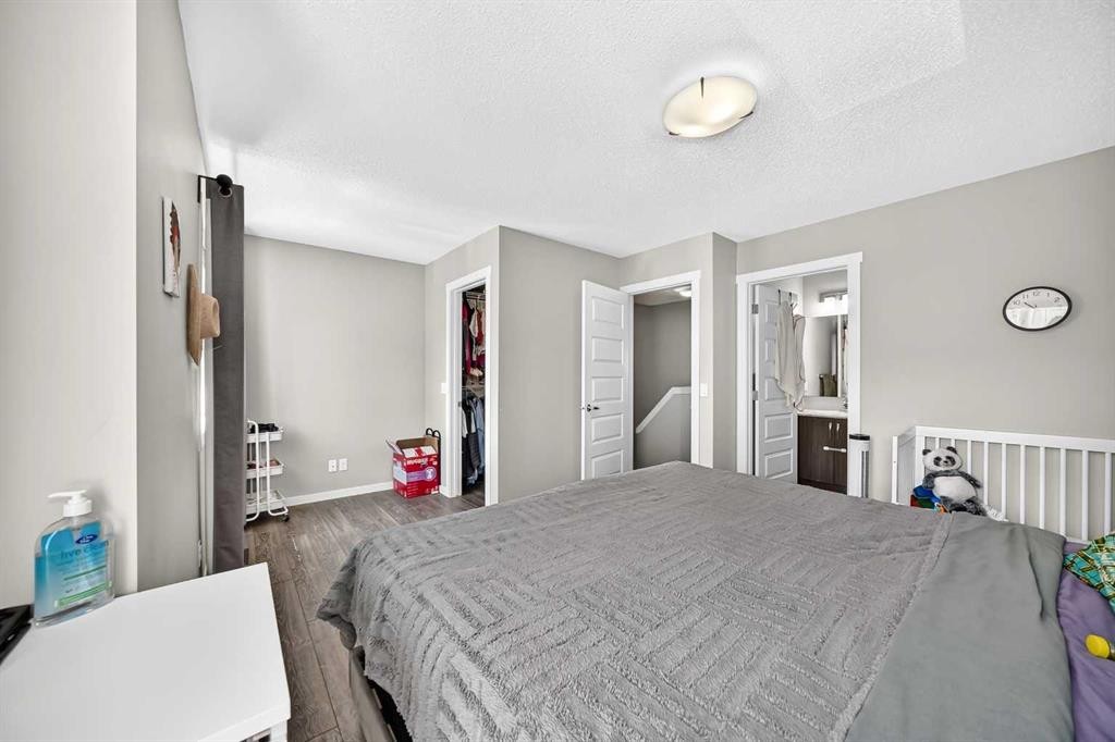 711 Auburn Bay Circle Se, Calgary, AB