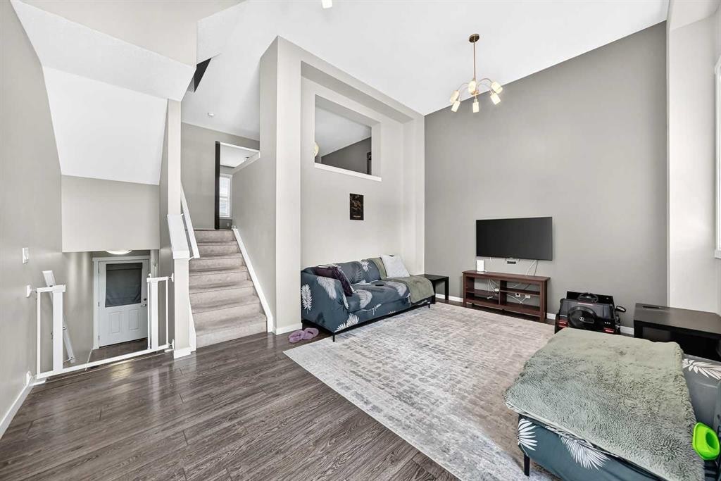 711 Auburn Bay Circle Se, Calgary, AB