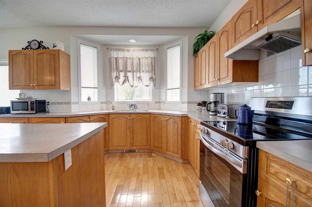 434 9 Street, Beiseker, AB