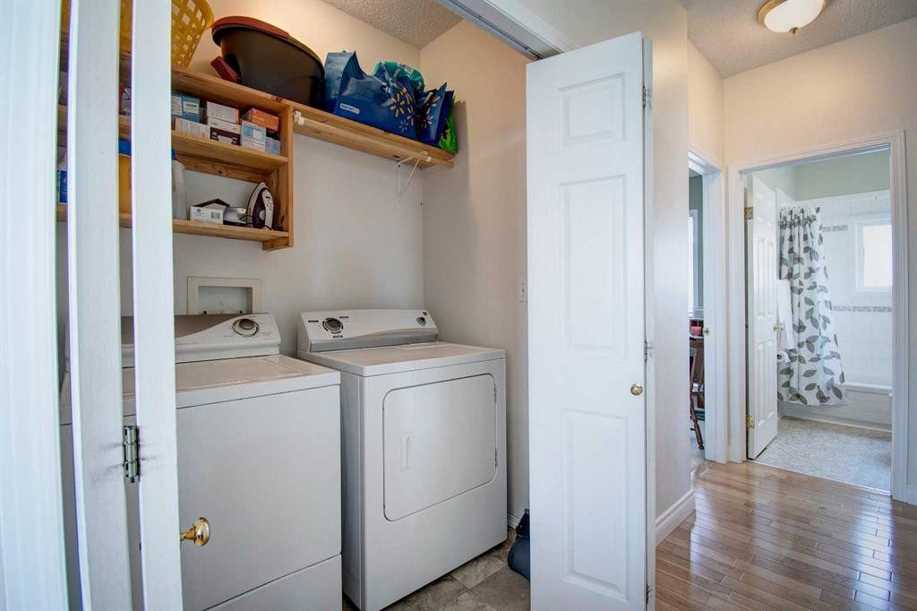 434 9 Street, Beiseker, AB
