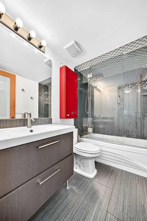 203-310 4 Avenue Ne, Calgary, AB