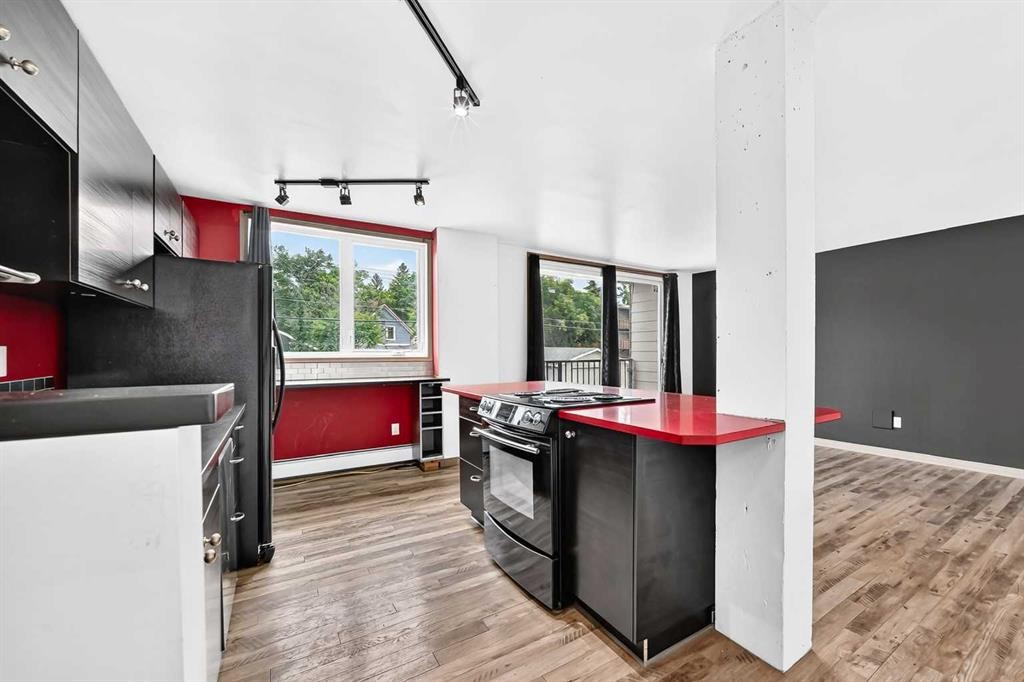 203-310 4 Avenue Ne, Calgary, AB