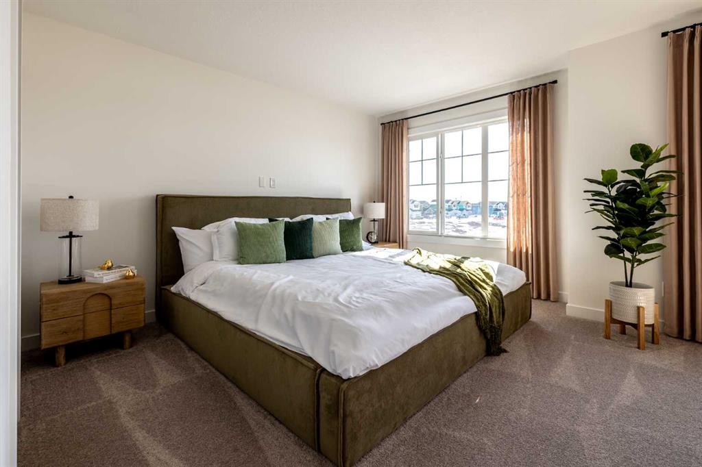 500 Savanna Crescent Ne, Calgary, AB - Indoor Photo Showing Bedroom