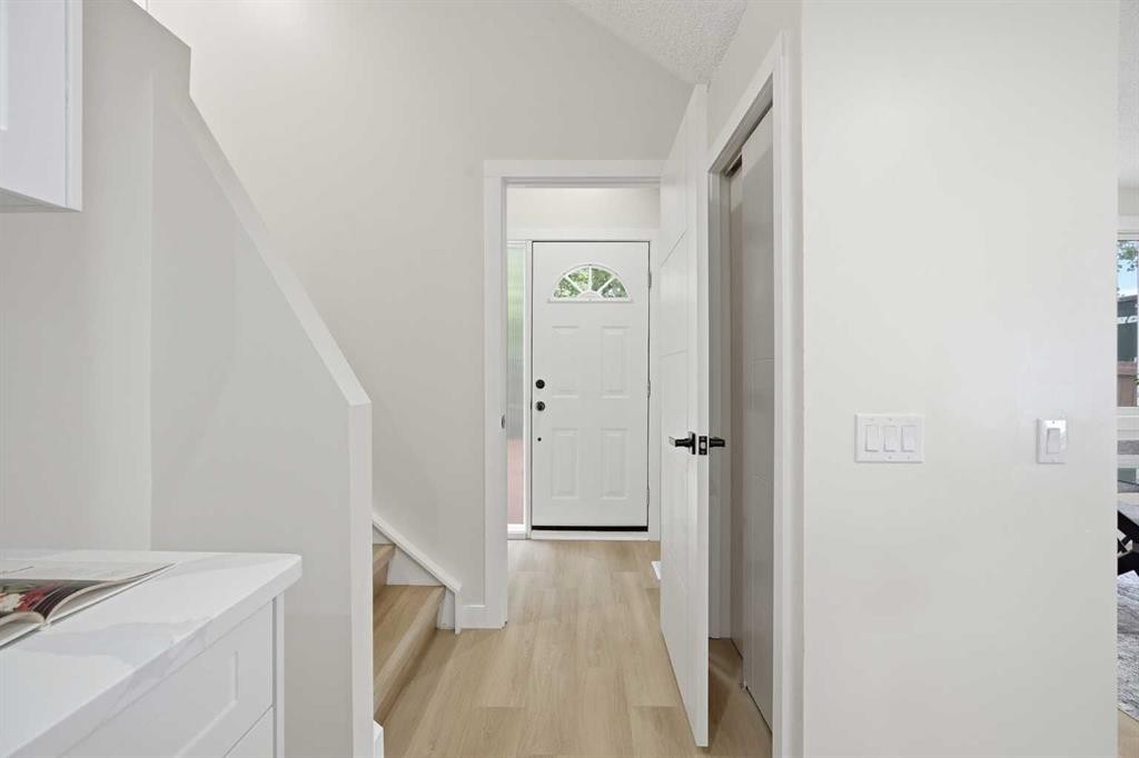 1060 Ranchview Road Nw, Calgary, AB