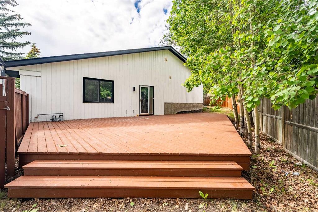 1060 Ranchview Road Nw, Calgary, AB