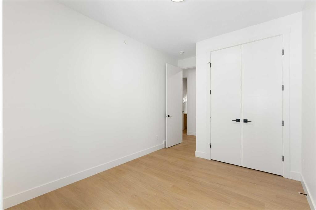 26 St Andrews Close, Lyalta, AB - Indoor Photo Showing Other Room