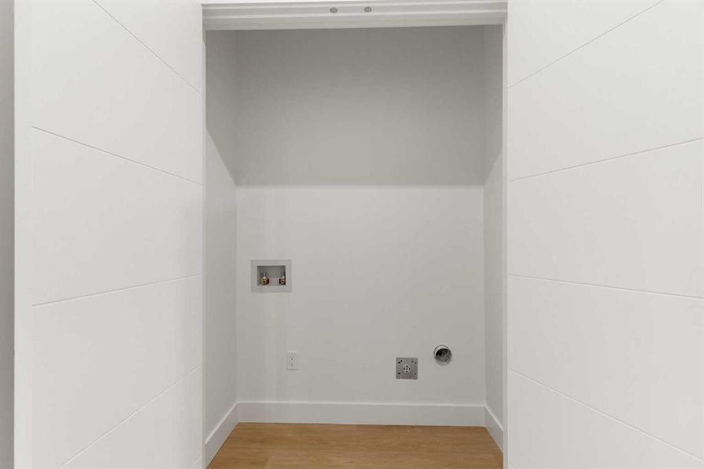 26 St Andrews Close, Lyalta, AB - Indoor Photo Showing Other Room