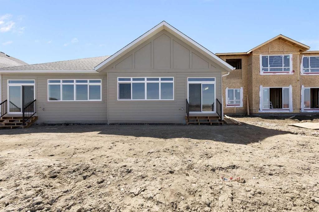 26 St Andrews Close, Lyalta, AB - Outdoor