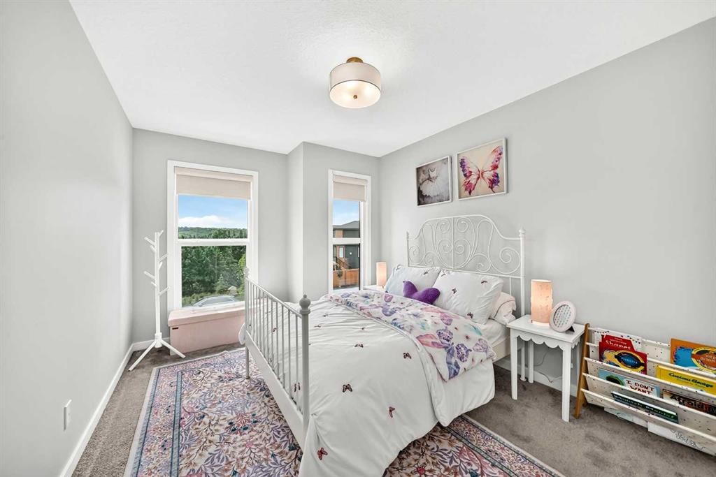 791 Cranbrook Gardens Se, Calgary, AB