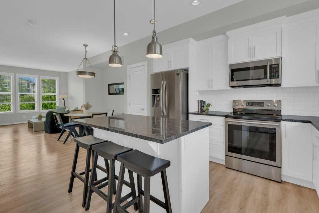 1293 Legacy Circle Se, Calgary, AB - Indoor Photo Showing Kitchen With Upgraded Kitchen