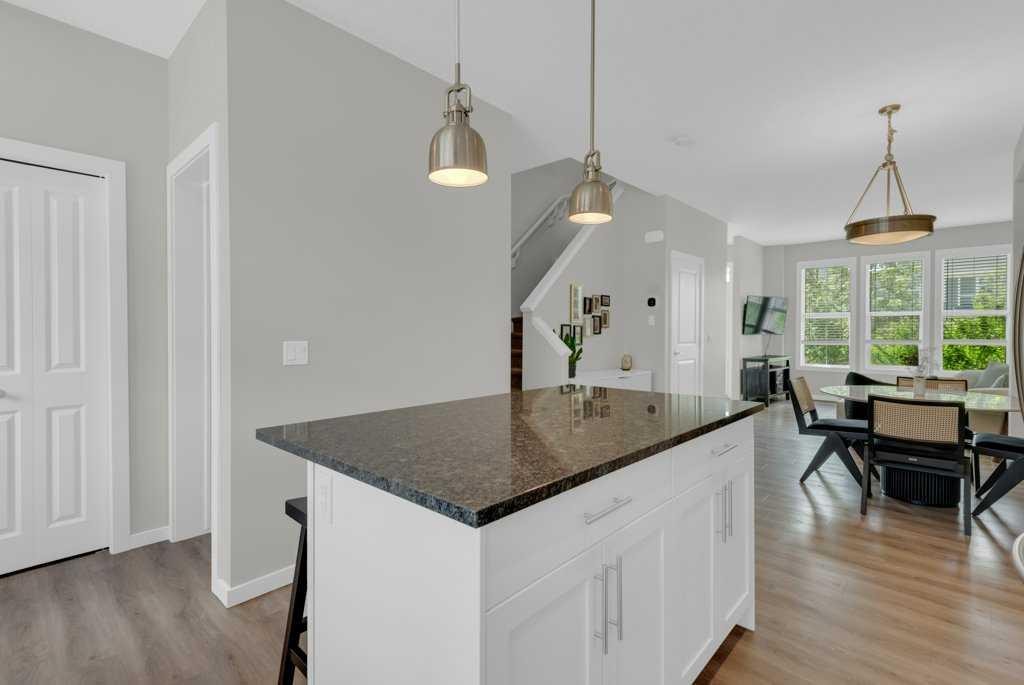 1293 Legacy Circle Se, Calgary, AB - Indoor