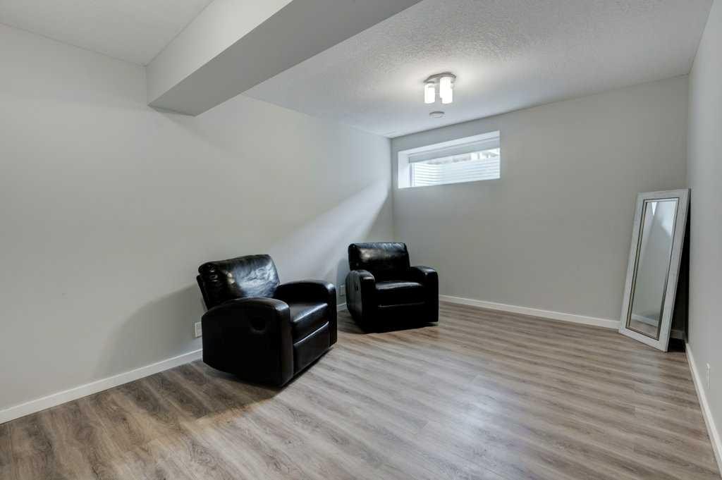 1293 Legacy Circle Se, Calgary, AB - Indoor Photo Showing Other Room