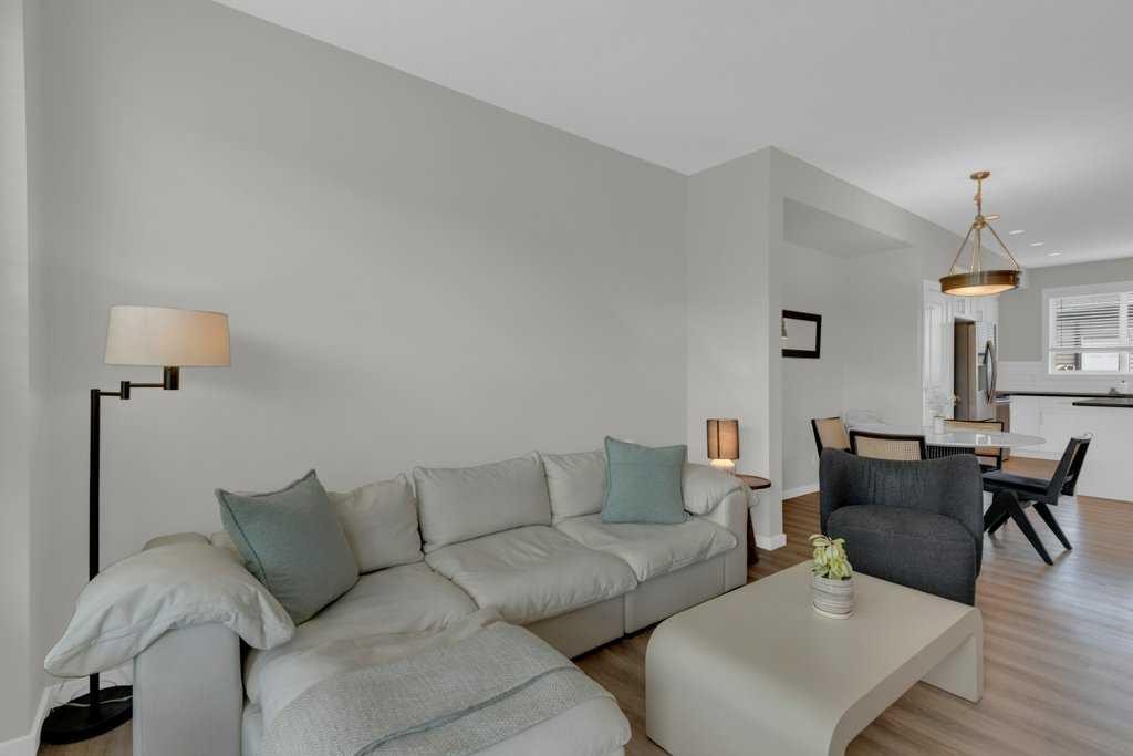 1293 Legacy Circle Se, Calgary, AB - Indoor Photo Showing Living Room
