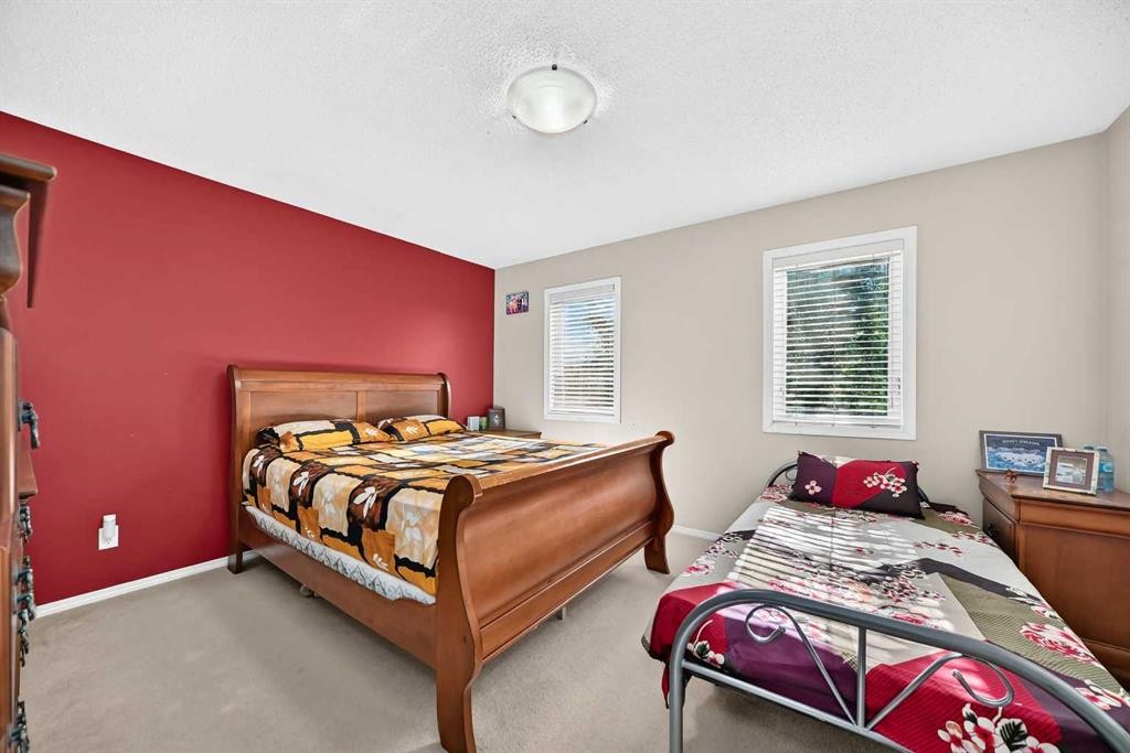 18 Taralake Gardens Ne, Calgary, AB