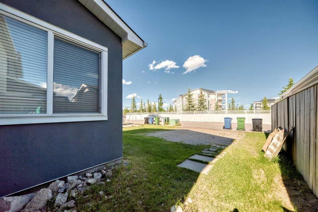 18 Taralake Gardens Ne, Calgary, AB