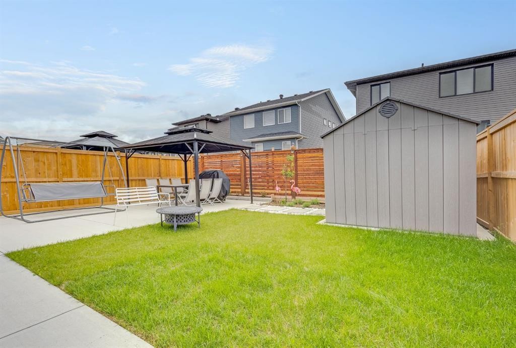 107 Howse Road Ne, Calgary, AB - Outdoor