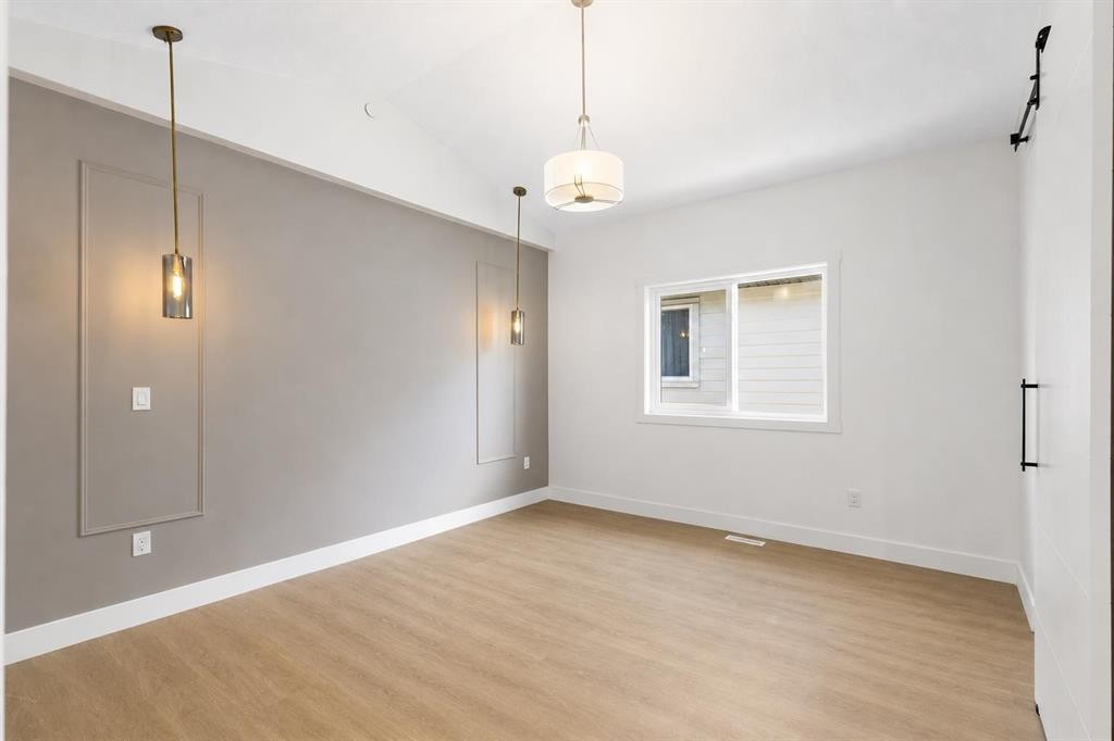 24 St Andrews Close, Lyalta, AB - Indoor Photo Showing Other Room