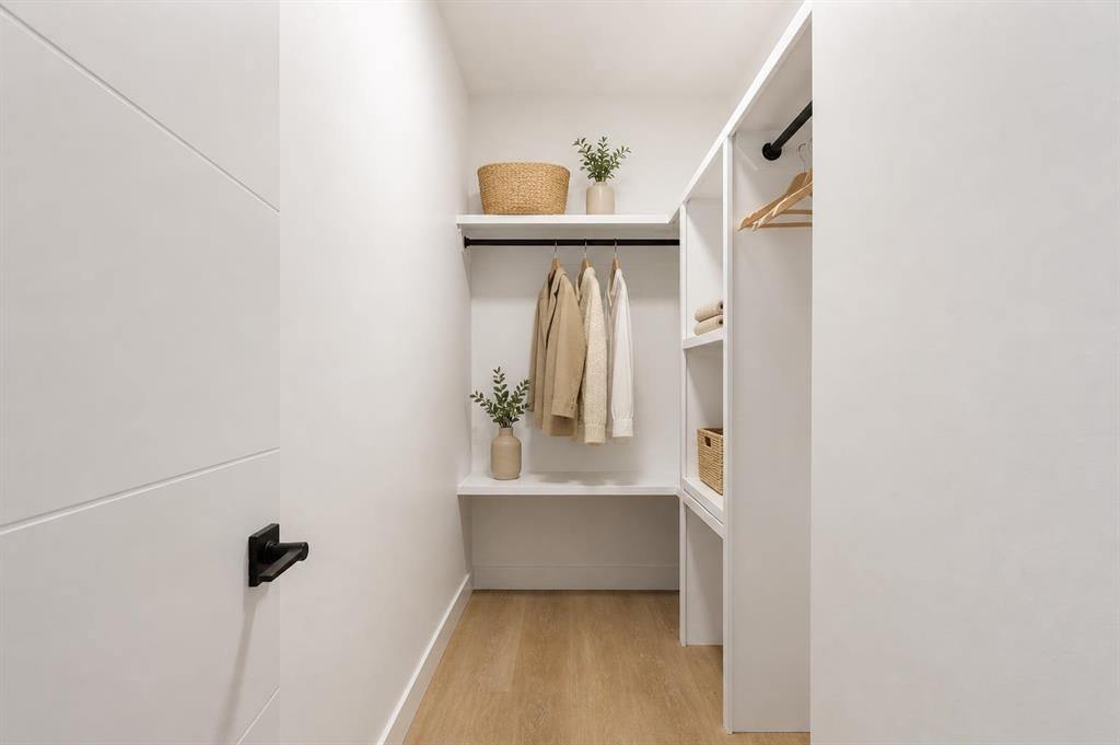 24 St Andrews Close, Lyalta, AB - Indoor