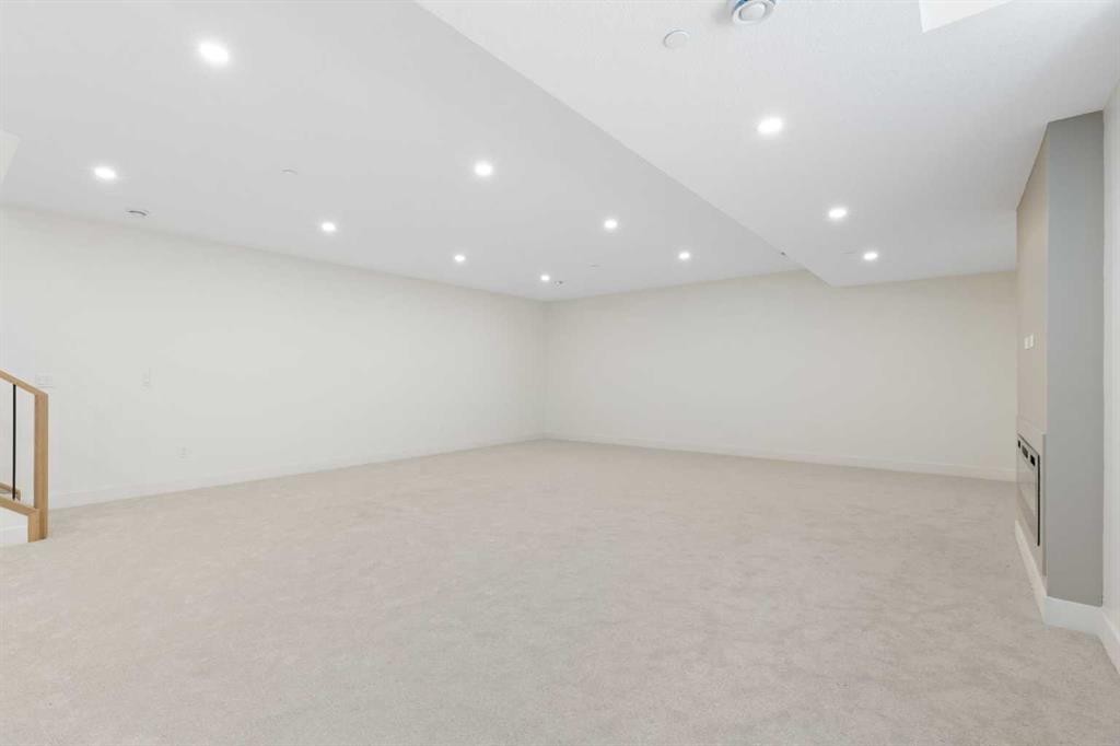 24 St Andrews Close, Lyalta, AB - Indoor