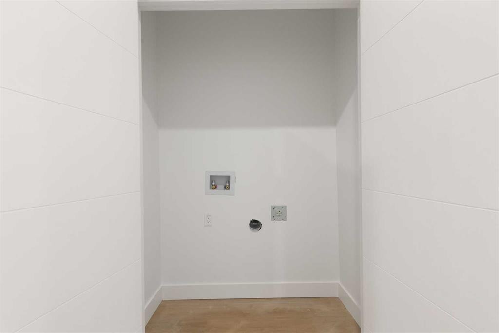 24 St Andrews Close, Lyalta, AB - Indoor