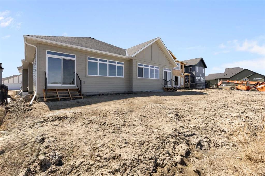 24 St Andrews Close, Lyalta, AB - Outdoor