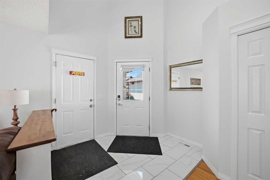 89 Saddlehorn Close Ne, Calgary, AB