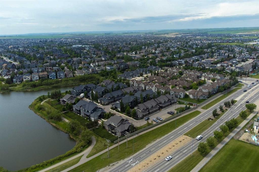 1201-110 Coopers Common, Airdrie, AB