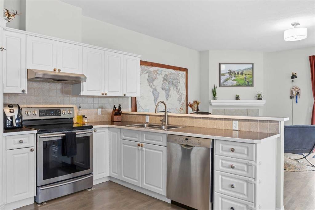 3408 16 Street Sw, Calgary, AB