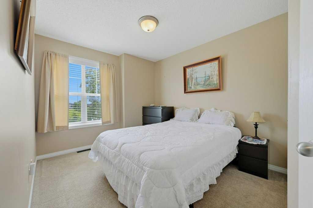 358 Prestwick Circle Se, Calgary, AB
