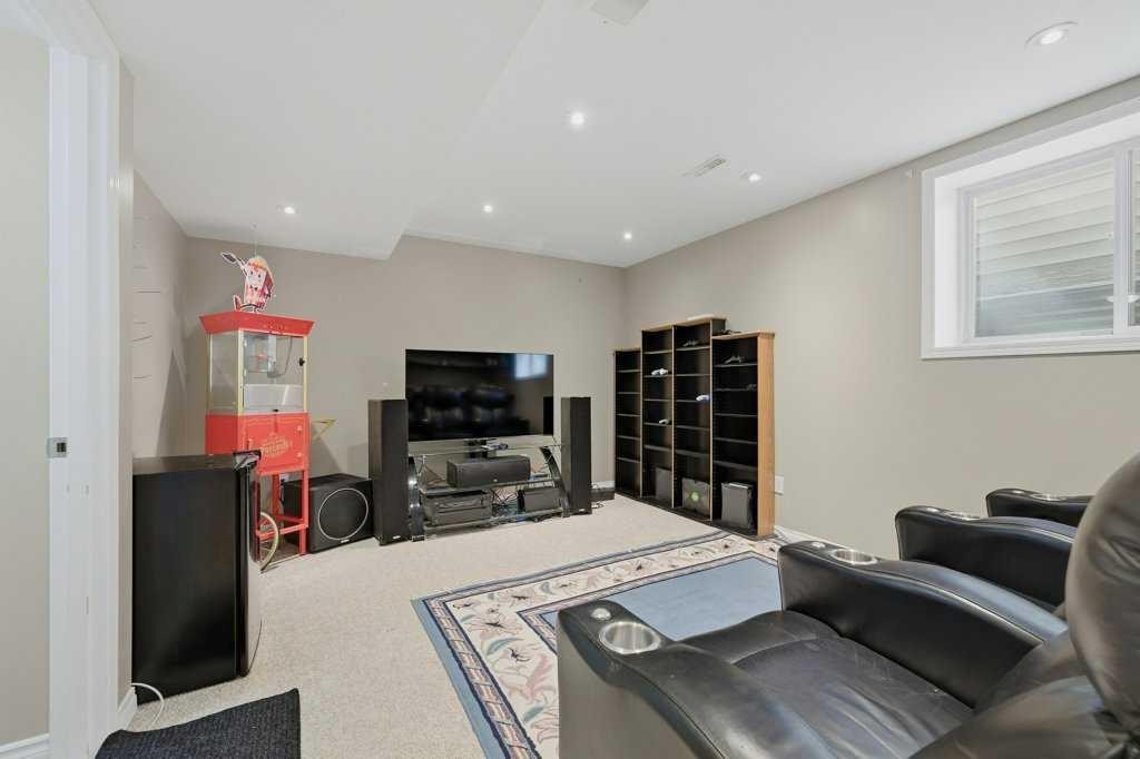 358 Prestwick Circle Se, Calgary, AB