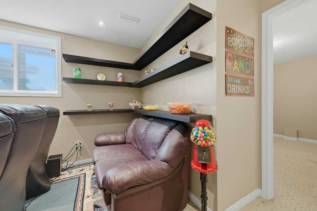 358 Prestwick Circle Se, Calgary, AB