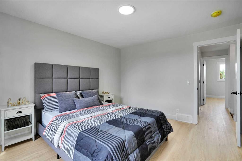 74 Castledale Way Ne, Calgary, AB