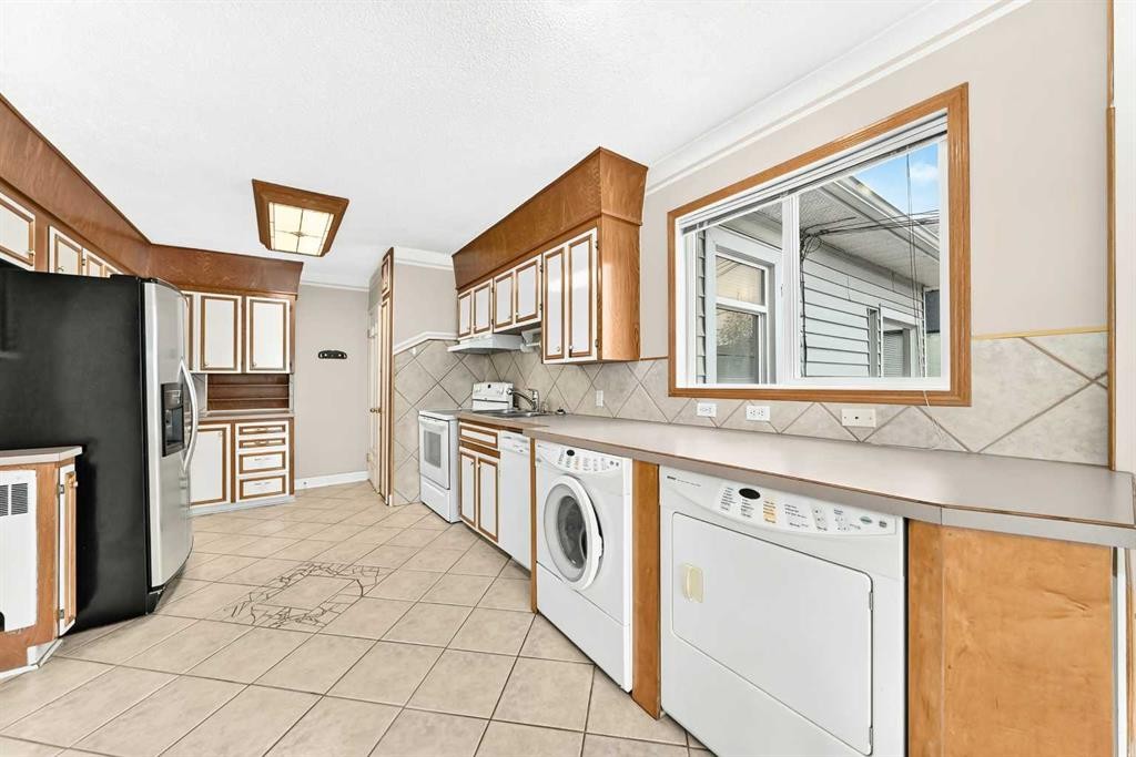 1712 28 Street Sw, Calgary, AB
