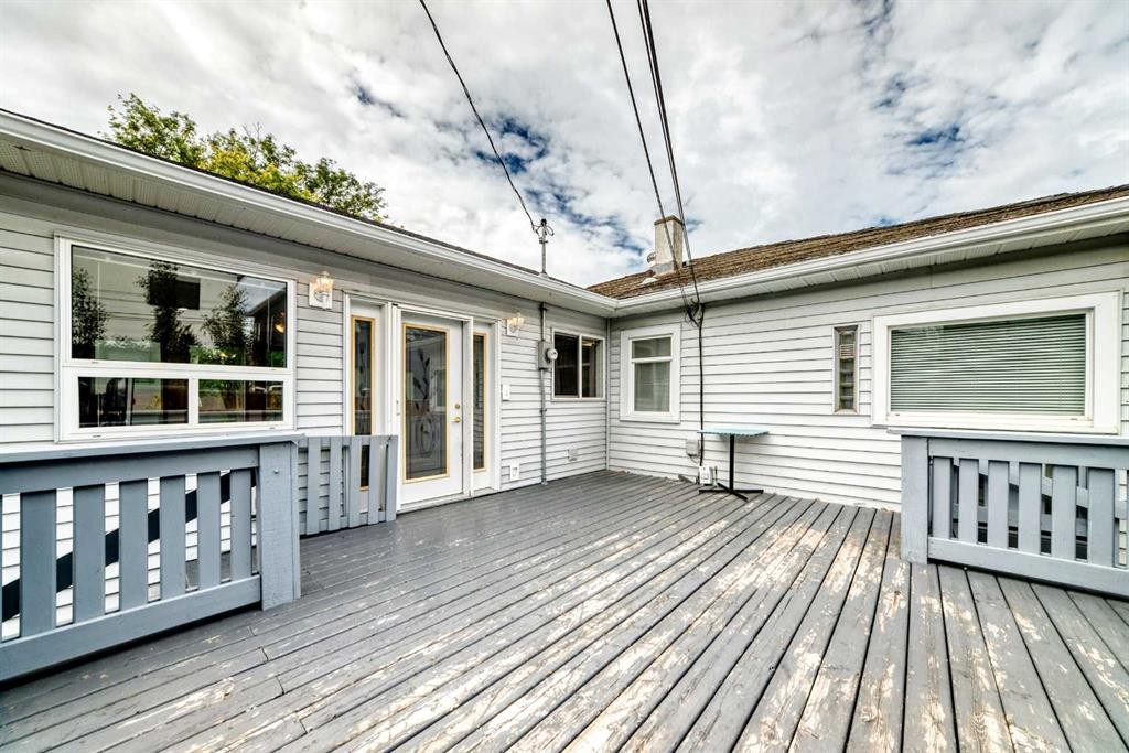 1712 28 Street Sw, Calgary, AB