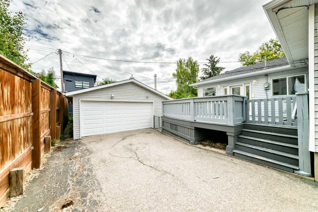 1712 28 Street Sw, Calgary, AB