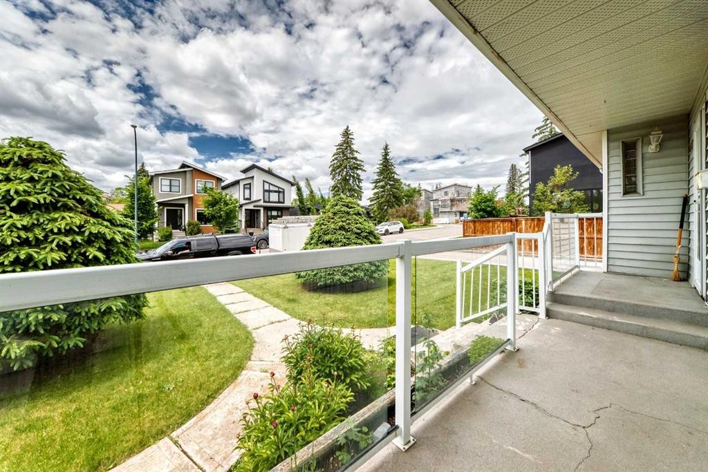 1712 28 Street Sw, Calgary, AB